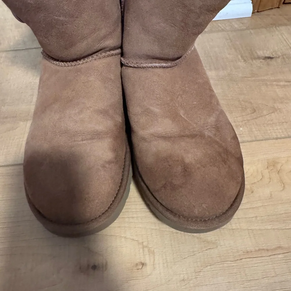 UGG Brown Shearling Winter Boots